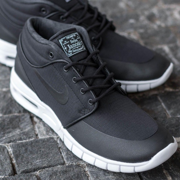 stefan janoski max mid black